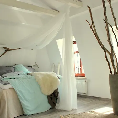 Apartamento Loft Im Turmhaus Am Weissen Hirsch