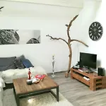 Loft Im Turmhaus Am Weissen Hirsch * Dresden